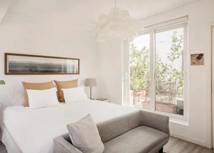 Imprensa Nacional Cozy And Comfort Appartamento