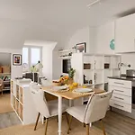 Imprensa Nacional Cozy And Comfort Διαμέρισμα *