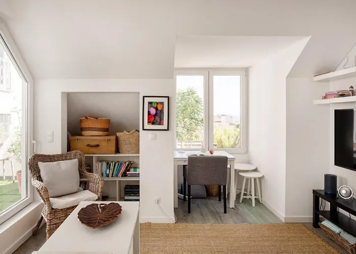 Imprensa Nacional Cozy And Comfort * Lisboa